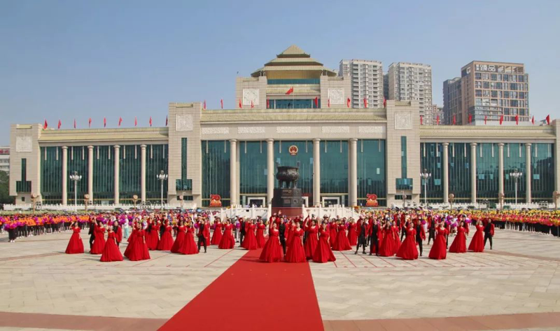 今天是您的生日，我的祖国！