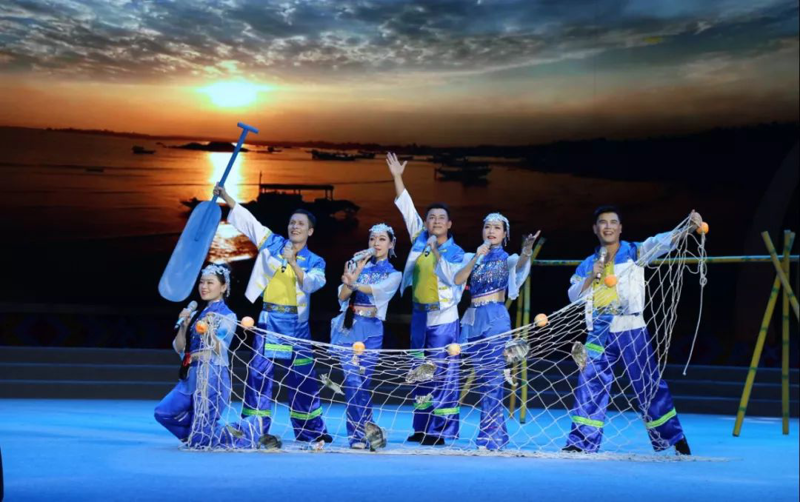 “中外民歌共唱 大地处处飞歌”——2019年南宁国际民歌艺术节 “绿城歌台” 群众文化活动侧记