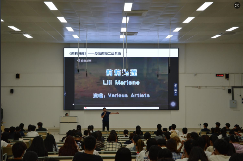 歌声唱响青春 音乐飞扬梦想——百姓歌圩走进广西体育高等专科学校