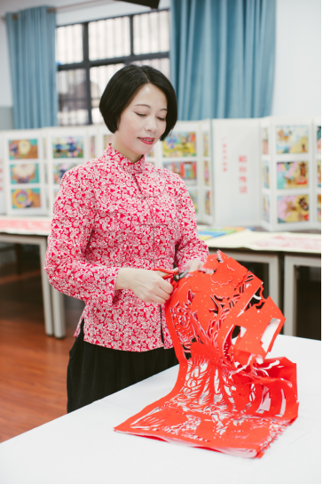 【预告】钟昀睿带你走进剪纸里的非遗世界 ——邕城百姓讲堂免费报名了
