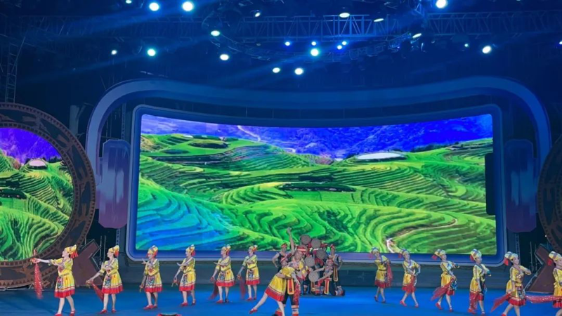 金秋美如锦 炫彩西乡塘民歌湖周周演西乡塘区专场文艺演出精彩上演